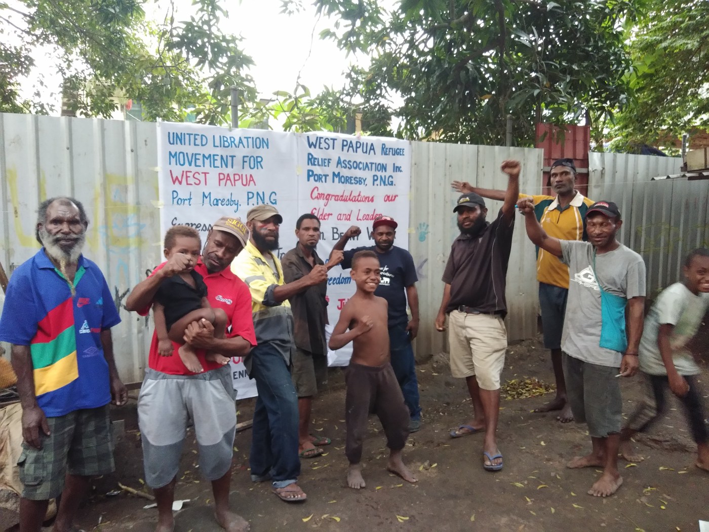 Dua Perwira Militer West Papua Revolutionary Army